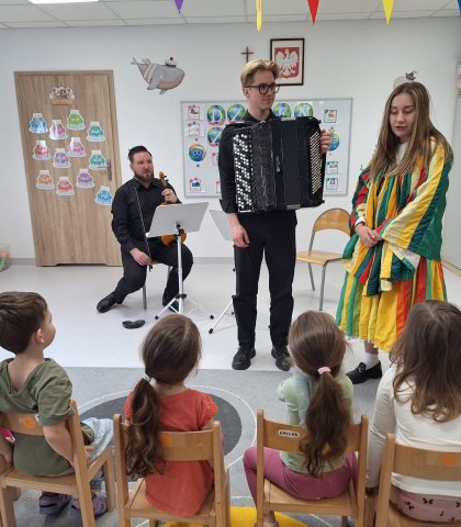 Tańce narodowe (4).jpeg